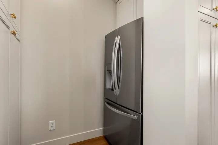 Kitchen appliances at The Rad Retreat (2nd floor)